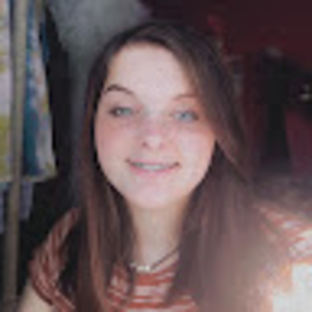 Meet your Posher, Kacie